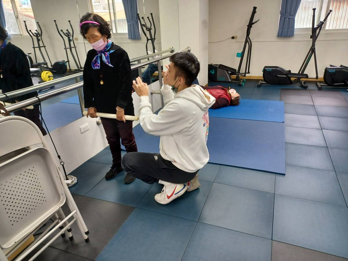 114-03-21不老長者健身GO!照片3