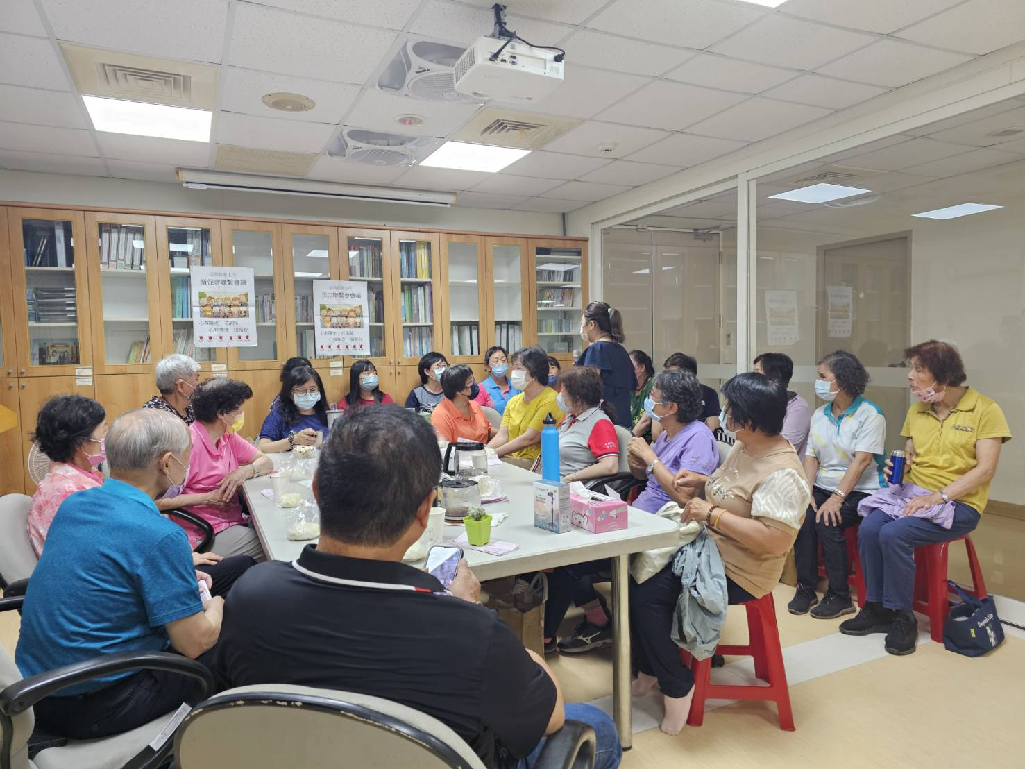 114-05-21志工及衛促委員聯繫會暨整篩行前說明會 相本