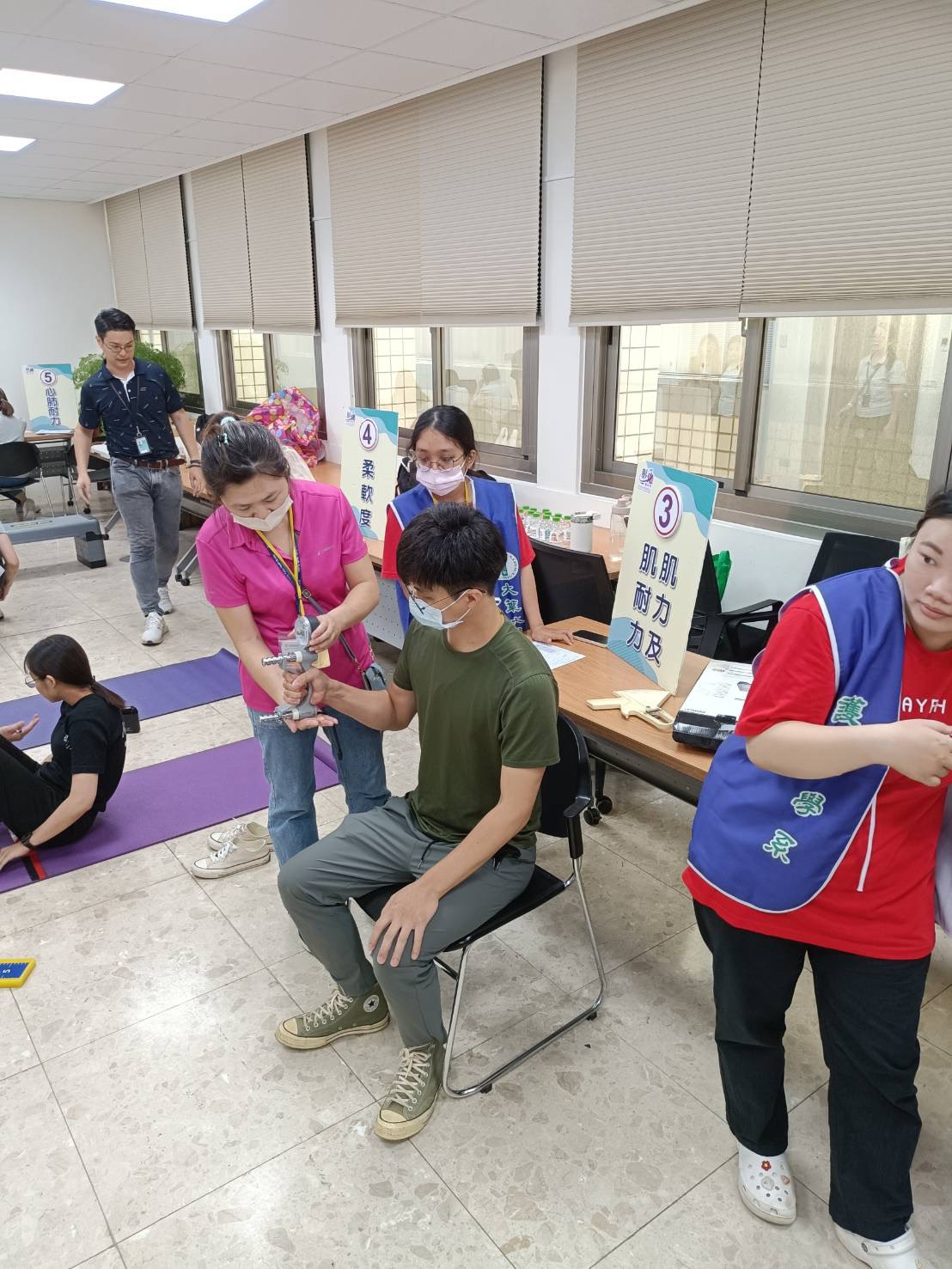 114-07-25職場體適能 相本